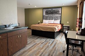 Super 8 by Wyndham Frankfort IN