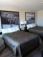 Super 8 by Wyndham Bethany MO