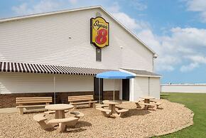 Super 8 by Wyndham Bethany MO