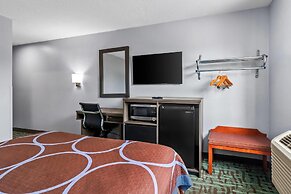 Rodeway Inn Delmont