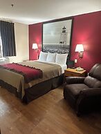 Super 8 by Wyndham West Branch