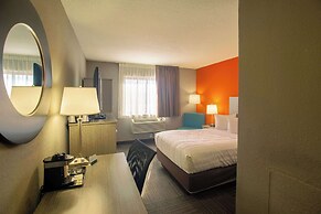 Quality Inn & Suites Hammond Near I-8090