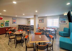 Quality Inn & Suites Hammond Near I-8090