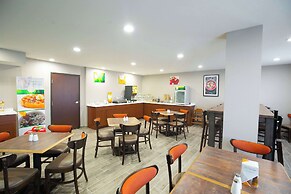 Quality Inn & Suites Hammond Near I-8090