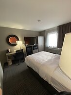 Quality Inn & Suites Hammond Near I-8090