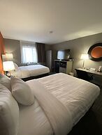 Quality Inn & Suites Hammond Near I-8090
