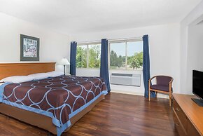 Super 8 by Wyndham Kingston