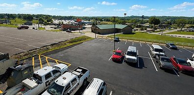 Motel 6 Morehead, KY