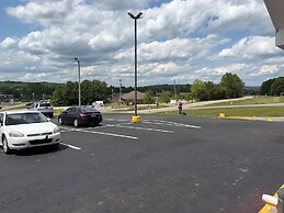 Motel 6 Morehead, KY
