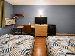 Motel 6 Morehead, KY