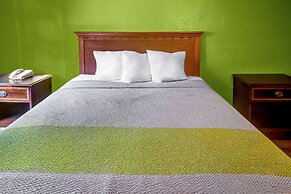 Motel 6 Morehead, KY