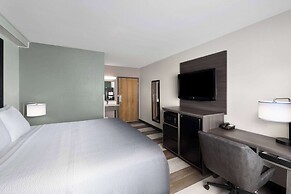 Super 8 by Wyndham Columbus