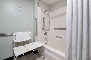 Super 8 by Wyndham Columbus