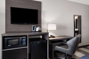 Super 8 by Wyndham Columbus