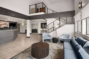 Super 8 by Wyndham Columbus