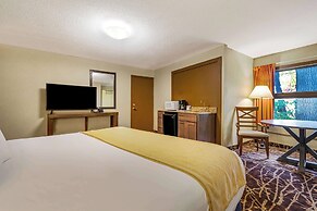 Super 8 by Wyndham Lake George/Downtown