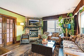 Super 8 by Wyndham Lake George/Downtown