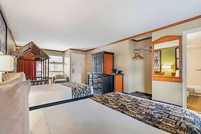 Super 8 by Wyndham Lake George/Downtown