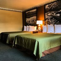 Super 8 by Wyndham Lake George/Downtown