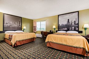 Super 8 by Wyndham Mt. Carmel IL