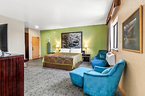 Super 8 by Wyndham Uniontown PA