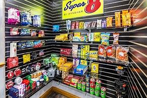 Super 8 by Wyndham Uniontown PA