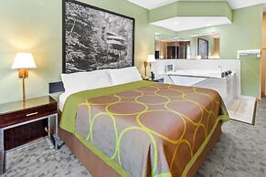 Super 8 by Wyndham Uniontown PA