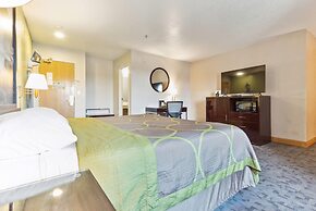 Super 8 by Wyndham Uniontown PA