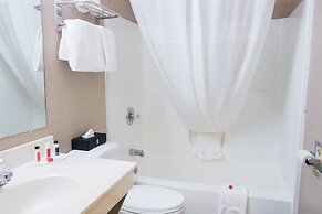 Super 8 by Wyndham Uniontown PA