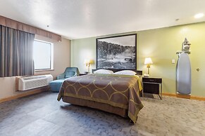 Super 8 by Wyndham Uniontown PA