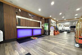 Super 8 by Wyndham Uniontown PA