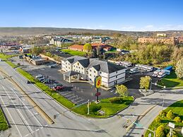 Super 8 by Wyndham Uniontown PA