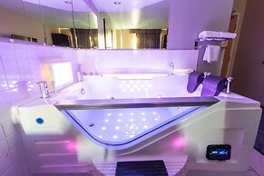 Super 8 by Wyndham Uniontown PA