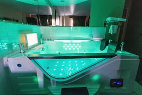 Super 8 by Wyndham Uniontown PA