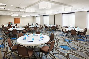 Holiday Inn Express & Suites Jacksonville SE- Med Ctr Area by IHG