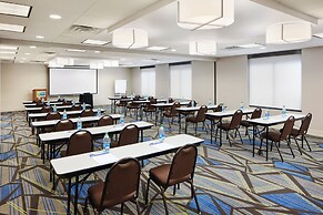 Holiday Inn Express & Suites Jacksonville SE- Med Ctr Area by IHG