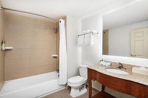 Holiday Inn Express & Suites Jacksonville SE- Med Ctr Area by IHG