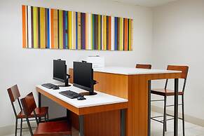 Holiday Inn Express & Suites Jacksonville SE- Med Ctr Area by IHG