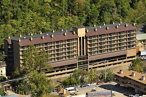 Edgewater Hotel - Gatlinburg