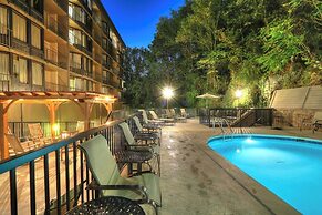 Edgewater Hotel - Gatlinburg
