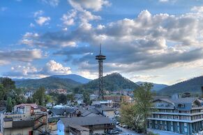 Edgewater Hotel - Gatlinburg