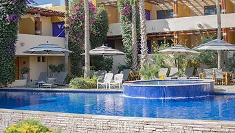 Los Patios Hotel