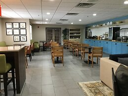 Country Inn & Suites by Radisson, Charlotte University Place, NC