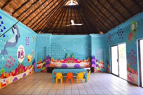 Reef Yucatan Hotel and Convention Center All Inclusive