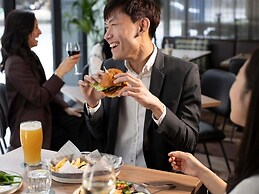 Mercure Melbourne Southbank