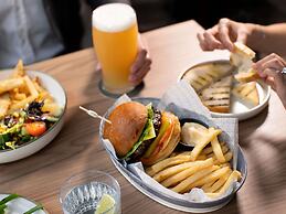 Mercure Melbourne Southbank