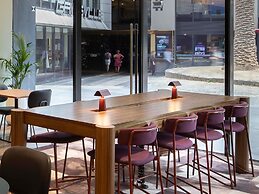 Mercure Melbourne Southbank