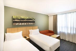 Mercure Melbourne Southbank