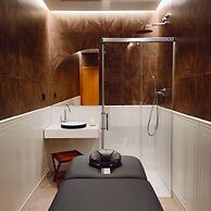 Hotel La Laguna Spa And Golf