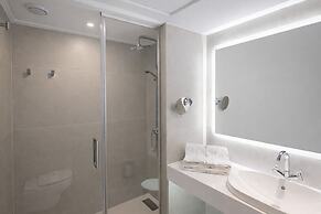 Hotel La Laguna Spa And Golf